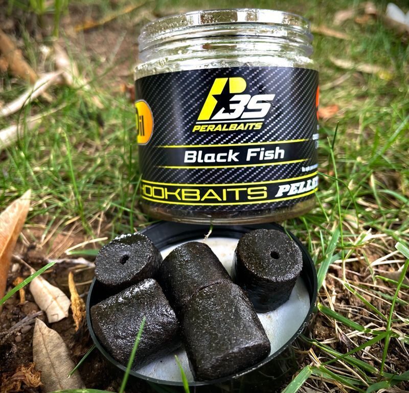 Hook Baits Pellets Peralbaits Black Fish