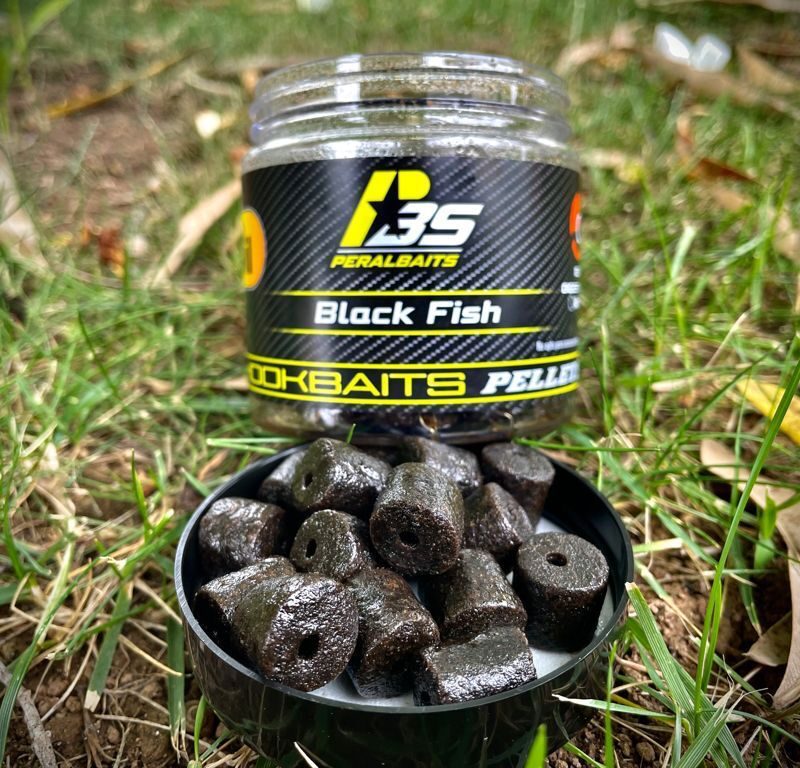 Hook Baits Pellets Peralbaits Black Fish
